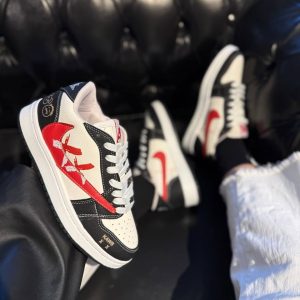 کتونی نایک ترویس مشکی قرمز – 201144